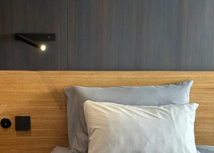 Stylish 3br Designer Townhouse With Bathtub Near Bts On Nut Villa Bangkok