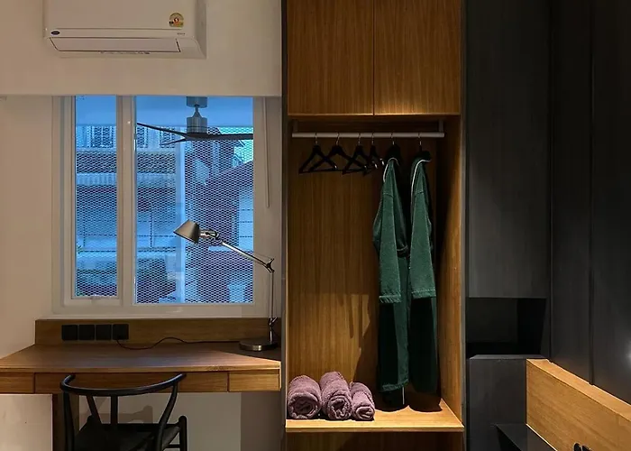 Villa Stylish 3br Designer Townhouse With Bathtub Near Bts On Nut Bangkok