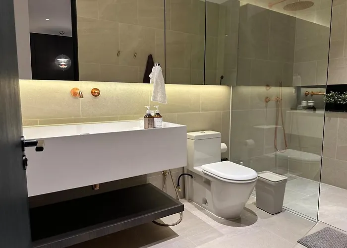Stylish 3br Designer Townhouse With Bathtub Near Bts On Nut Bangkok