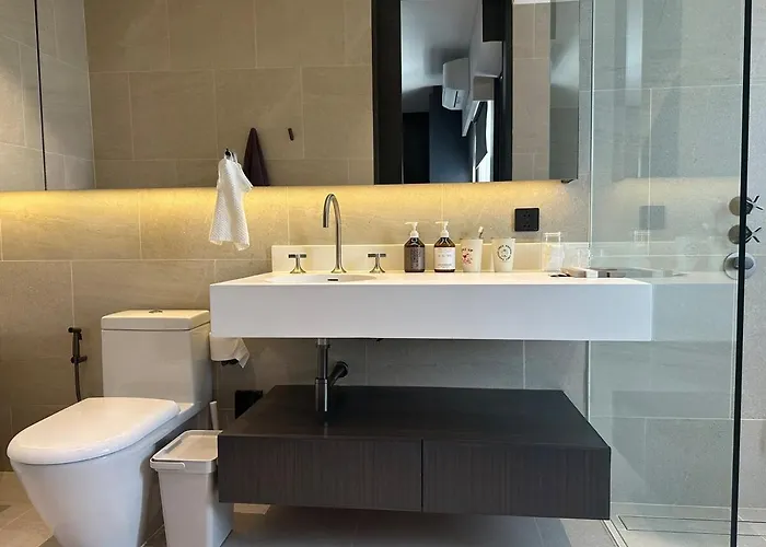 Stylish 3br Designer Townhouse With Bathtub Near Bts On Nut Villa